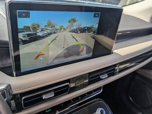 Certified 2022 Lincoln Nautilus Reserve image 20