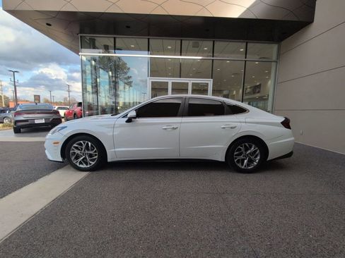 Used 2021 Hyundai Sonata SEL w/ Cargo Package image 4