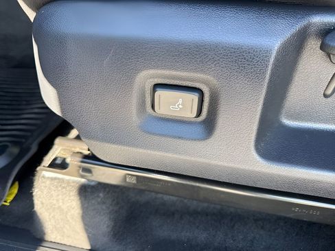 Used 2024 Toyota Tacoma SR w/ Towing Package image 10