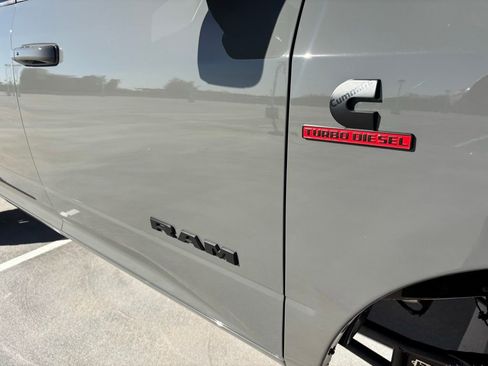 Used 2026 RAM 2500 Laramie w/ Night Edition image 23