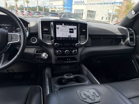 Used 2024 RAM 1500 Laramie AWD/4WD image 21