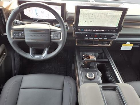 New 2025 GMC Hummer EV 3X image 10