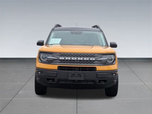 Used 2022 Ford Bronco Sport Badlands image 9