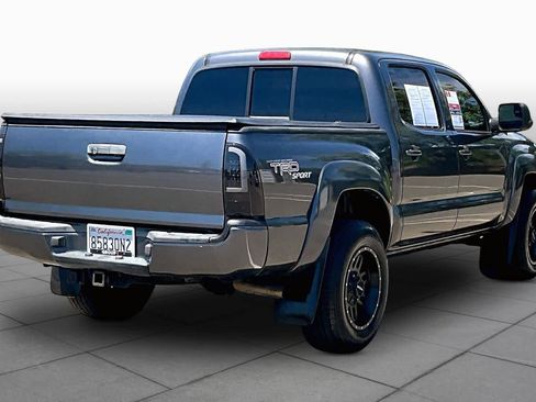 Used 2013 Toyota Tacoma PreRunner w/ TRD Sport Pkg RWD image 12