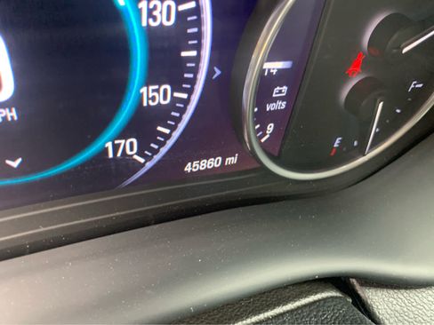 Used 2020 Buick Envision Premium AWD/4WD image 16