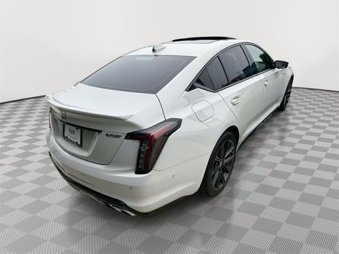 Used 2023 Cadillac CT5 V w/ Premium Package image 4