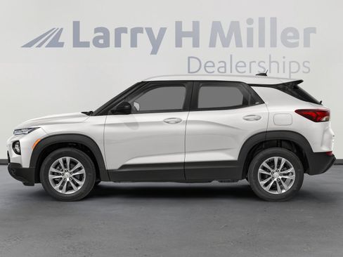 Used 2022 Chevrolet TrailBlazer LS image 4