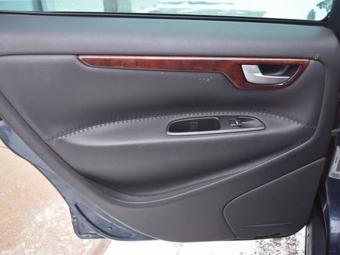 Used 2006 Volvo XC70 2.5T image 29