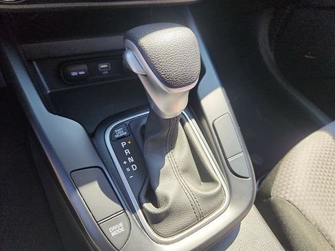 Used 2023 Kia Soul LX FWD image 17