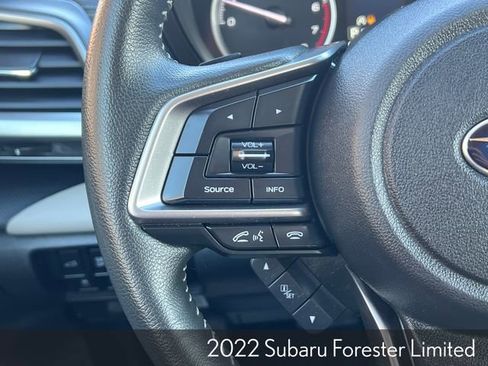 Used 2022 Subaru Forester Limited image 29