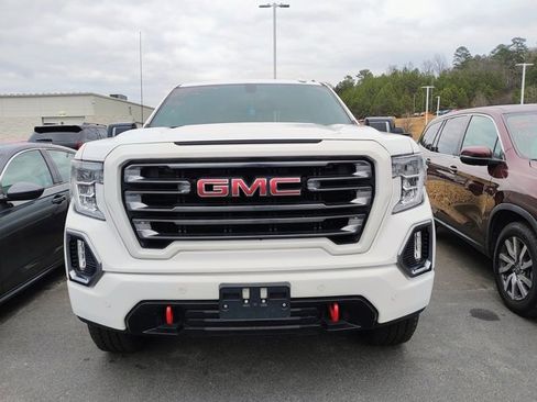 Used 2022 GMC Sierra 1500 AT4 w/ AT4 Premium Package image 2