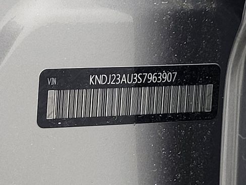 Used 2025 Kia Soul LX image 33