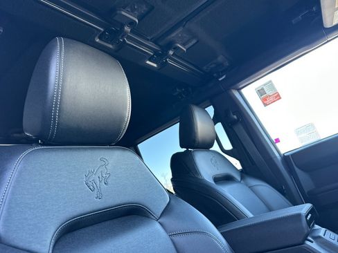 New 2025 Ford Bronco Badlands w/ Sasquatch Package image 17