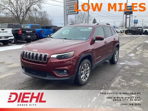 Used 2019 Jeep Cherokee Latitude Plus w/ Cold Weather Group image 3