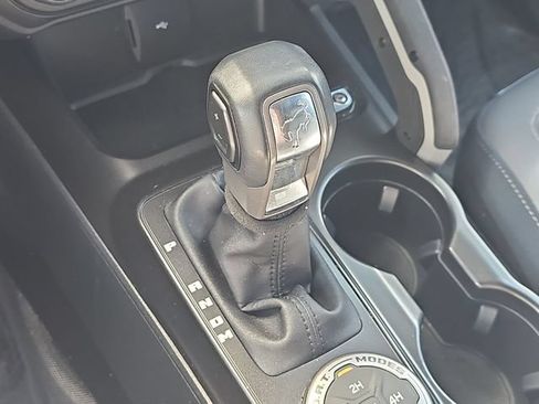 Used 2023 Ford Bronco Outer Banks AWD/4WD image 14