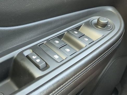 Used 2019 Buick Encore Preferred FWD image 24