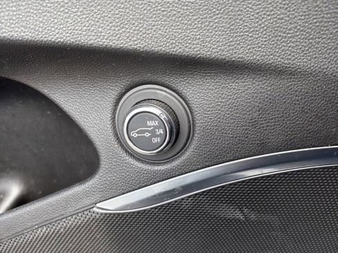 Used 2019 Buick Enclave Premium w/ Experience Buick Package image 11