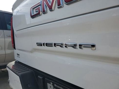 New 2026 GMC Sierra 1500 AT4 w/ AT4 Premium Package AWD/4WD image 8