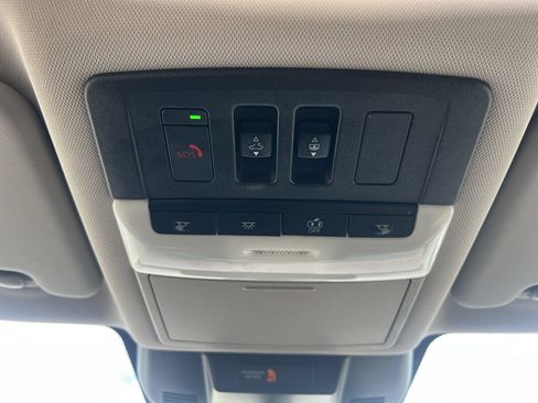 Certified 2021 Nissan Rogue SL w/ Premium Package FWD image 12