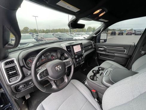 Used 2024 RAM 2500 Big Horn w/ Bed Utility Group image 10