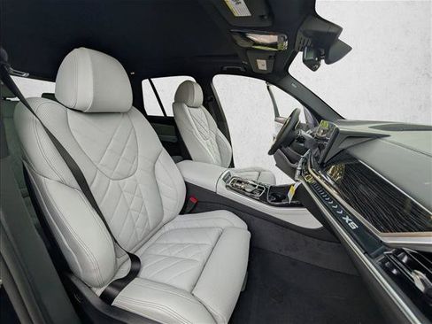 Used 2026 BMW X5 xDrive50e w/ M Sport Package AWD/4WD image 16