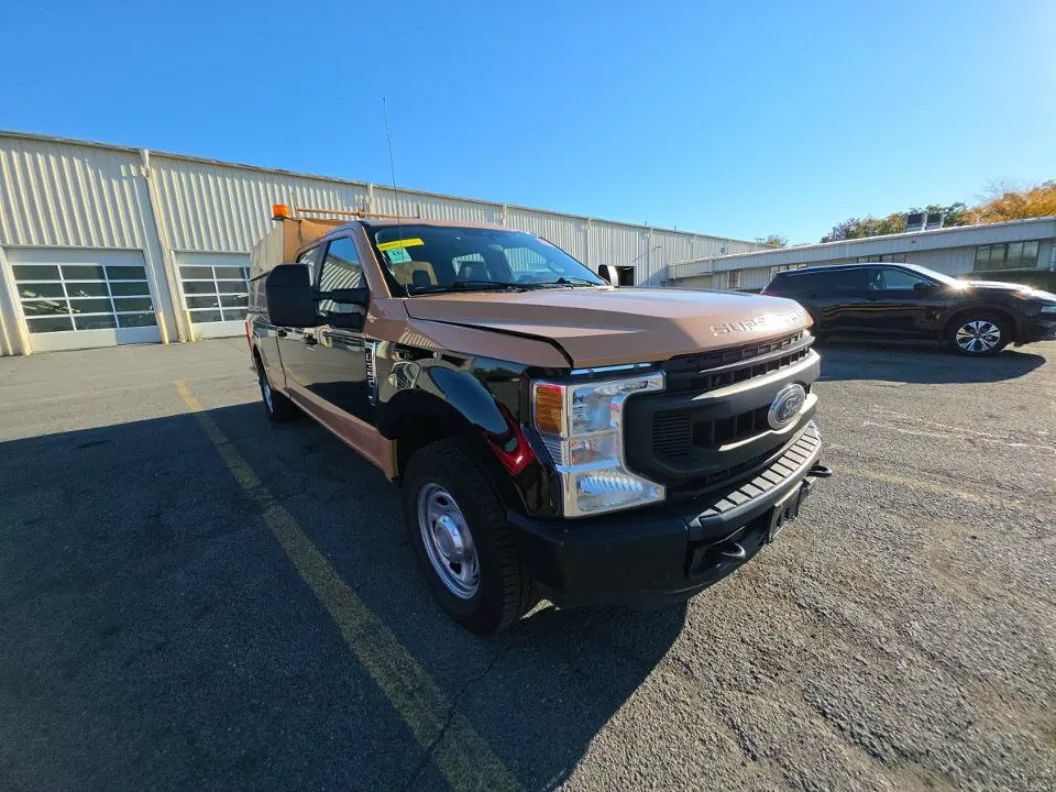 Used 2021 Ford F350 XL w/ Power Equipment Group RWD image 4