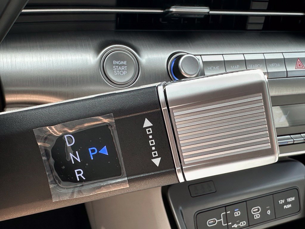 New 2026 Hyundai Kona Limited AWD/4WD image 17