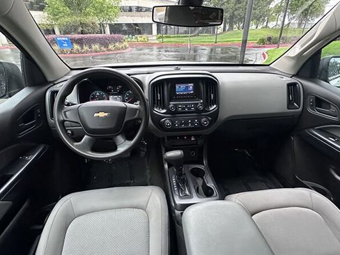 Used 2015 Chevrolet Colorado W/T image 15