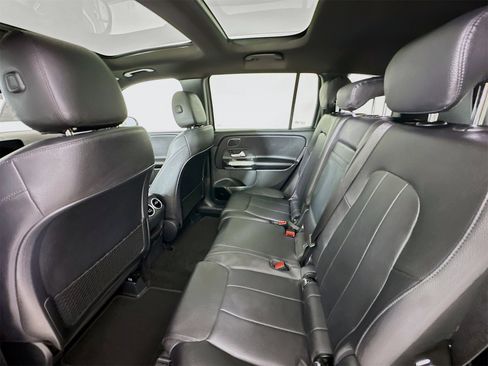 New 2026 Mercedes-Benz GLB 250 GLB 250 image 26