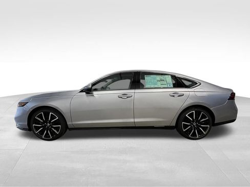 New 2026 Honda Accord Touring image 2