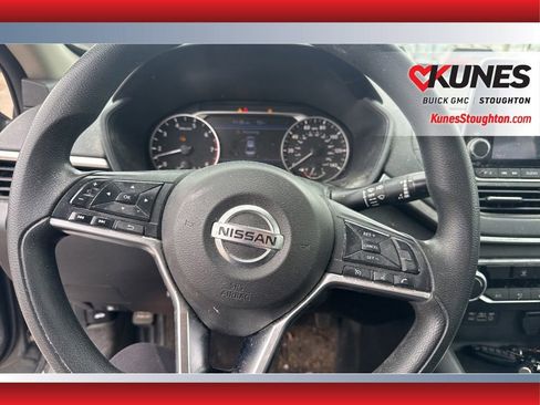 Used 2020 Nissan Altima 2.5 S FWD image 17