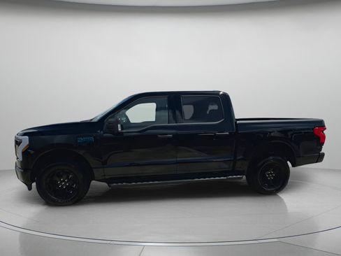 Used 2025 Ford F150 Lightning XLT image 15