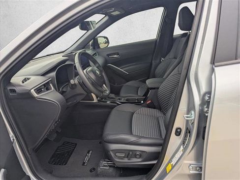 Used 2025 Toyota Corolla Cross AWD Hybrid w/ Convenience Package image 16