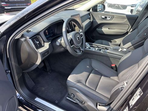 New 2026 Volvo XC60 B5 Plus w/ Protection Package Premier image 23