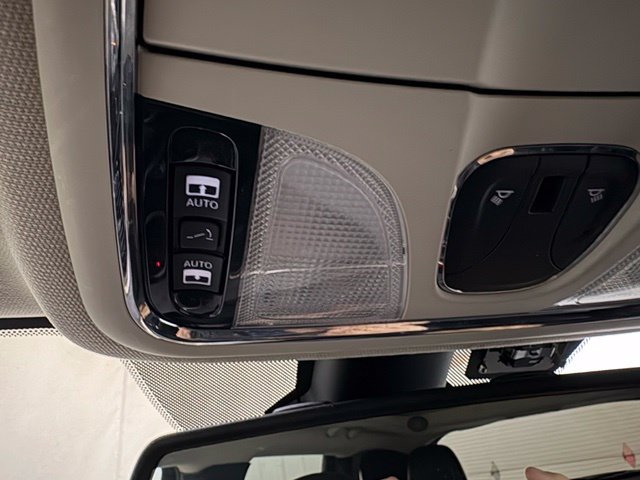 Used 2014 Jeep Cherokee Limited AWD/4WD image 41