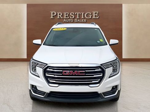 Used 2023 GMC Terrain SLT FWD image 16