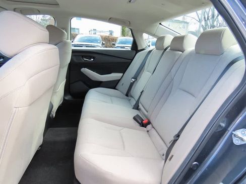 Used 2024 Honda Accord EX image 12