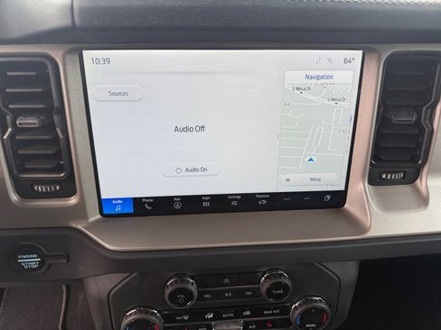 Used 2025 Ford Bronco Outer Banks image 22