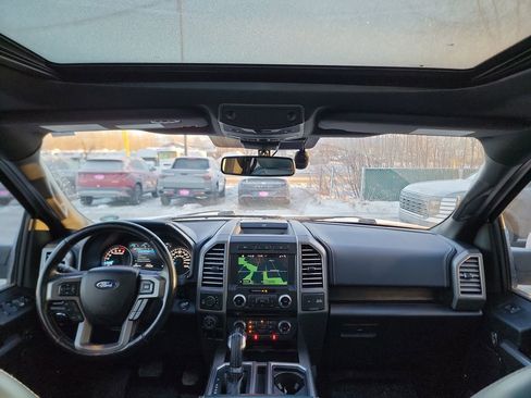 Used 2018 Ford F150 Limited w/ Trailer Tow Package image 26