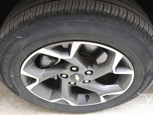 Used 2025 Chevrolet Trax LT w/ Driver Confidence Package FWD image 10
