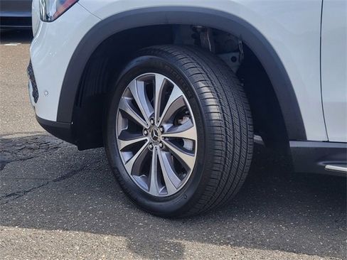 Certified 2022 Mercedes-Benz GLE 350 4MATIC w/ Premium Package image 34