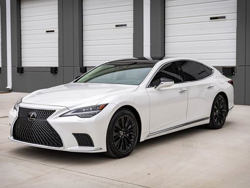 Used 2021 Lexus LS 500 AWD image 5