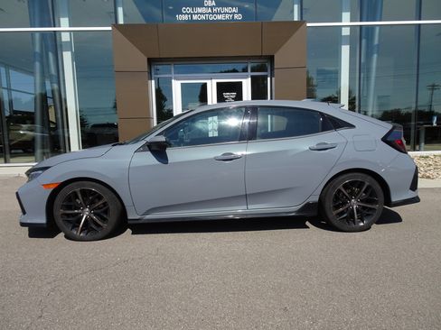 Used 2021 Honda Civic Sport Touring image 2