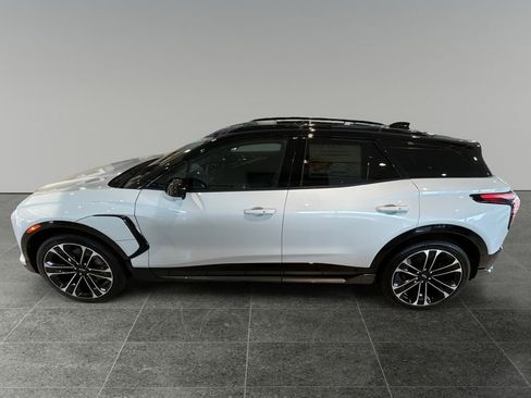 New 2026 Chevrolet Blazer EV SS image 4