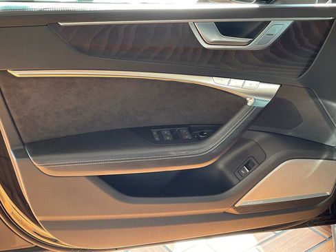 Used 2020 Audi S7 Prestige w/ Prestige Package image 15