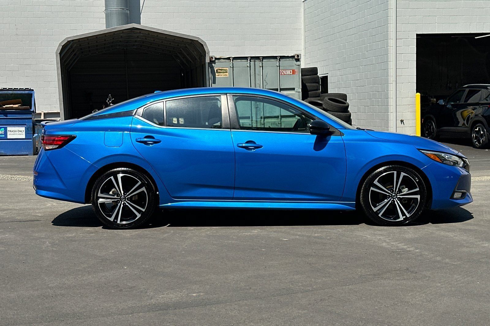 Used 2022 Nissan Sentra SR FWD image 3