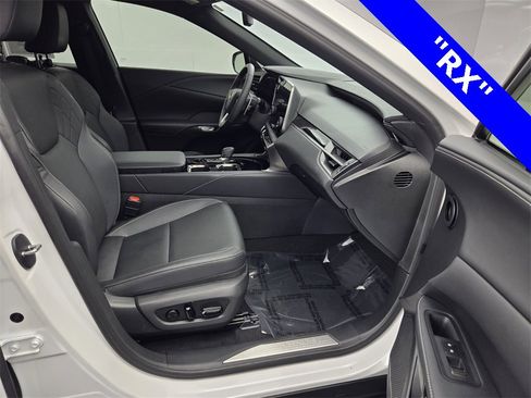 Used 2024 Lexus RX 350 FWD w/ Technology Package image 13