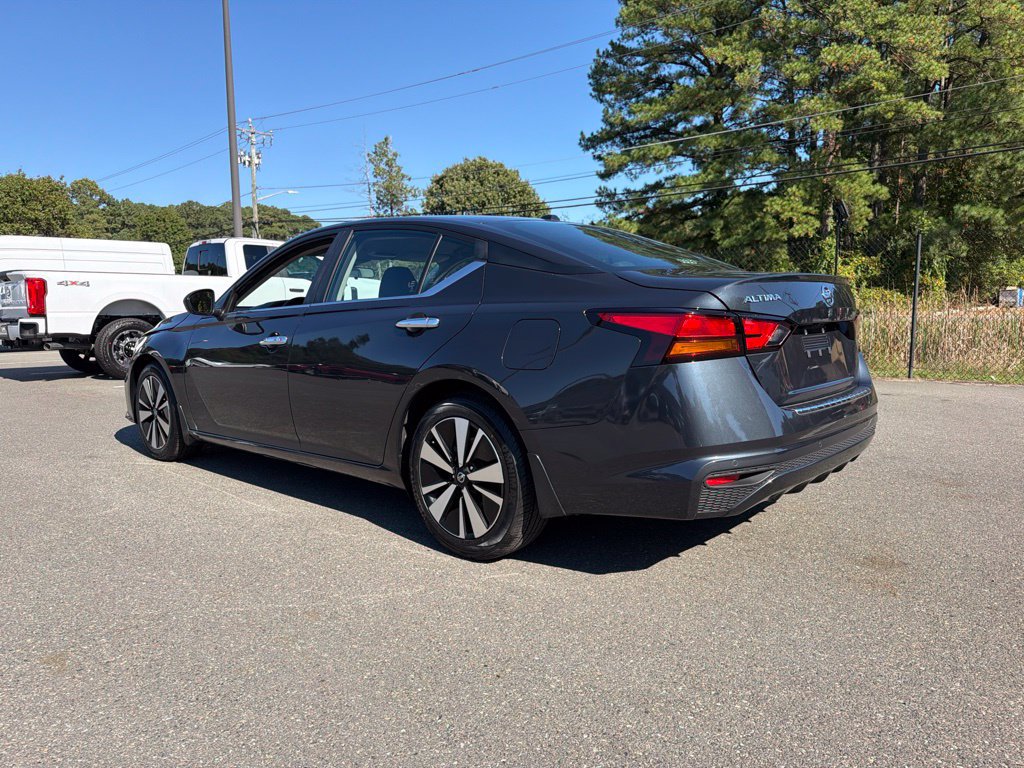Certified 2022 Nissan Altima 2.5 SV FWD image 7