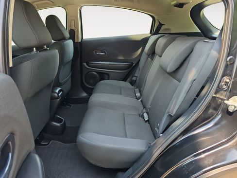Used 2021 Honda HR-V LX image 13