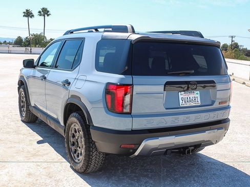 Certified 2026 Honda Passport TrailSport image 4